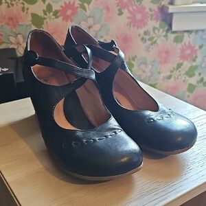 Black Fluevog Malibrans